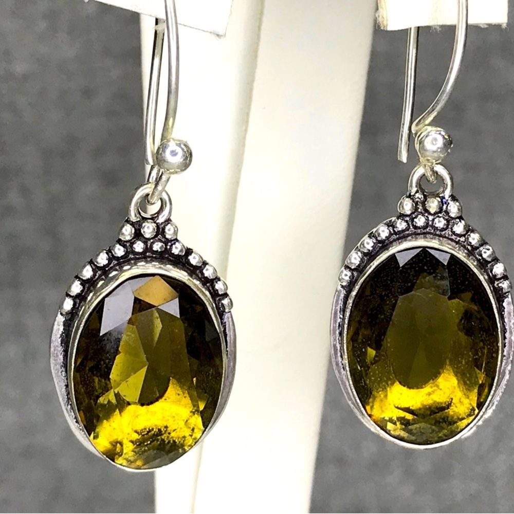 925 / Sterling Silver With Brown Topaz Earrings